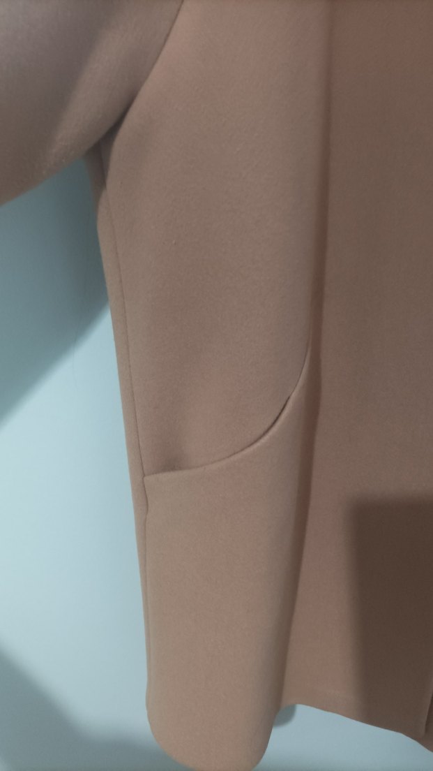 Bej Midi Kadın Kaban, Yuvarlak Yaka, Rahat Kesim - Görsel 2