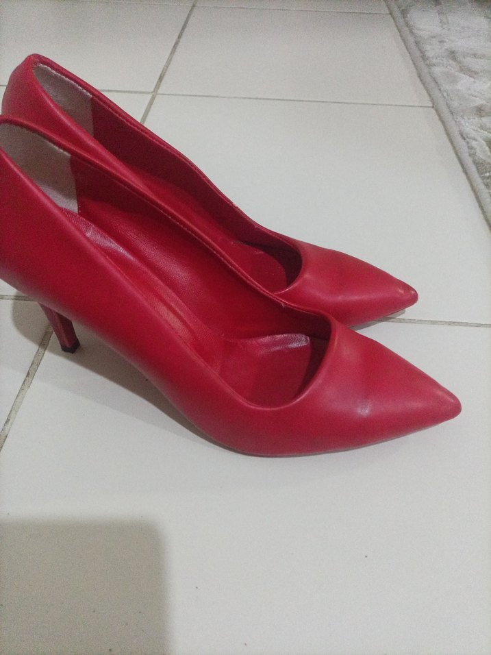 Klasik Kırmızı Stiletto Topuklu Kadın Ayakkabı - Görsel 3