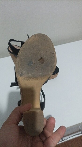 Hotiç marka dolgu topuk - Görsel 3