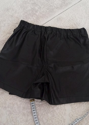 Siyah Deri Görünümlü Kemerli Mini Etek - Görsel 11