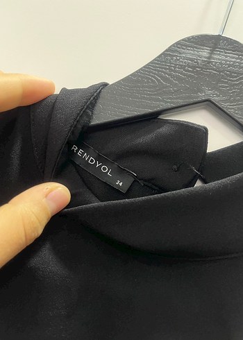 Trendyol Uzun Kollu Siyah Midi Elbise - Görsel 2