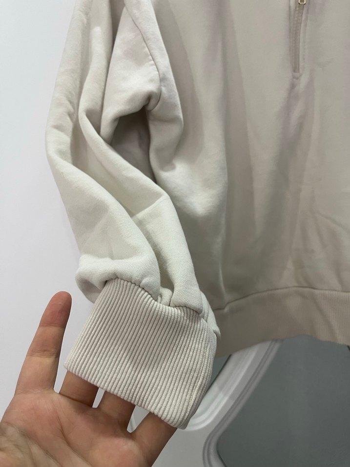 Bej Yarım Fermuarlı Yüksek Yakalı Sweatshirt - Görsel 2