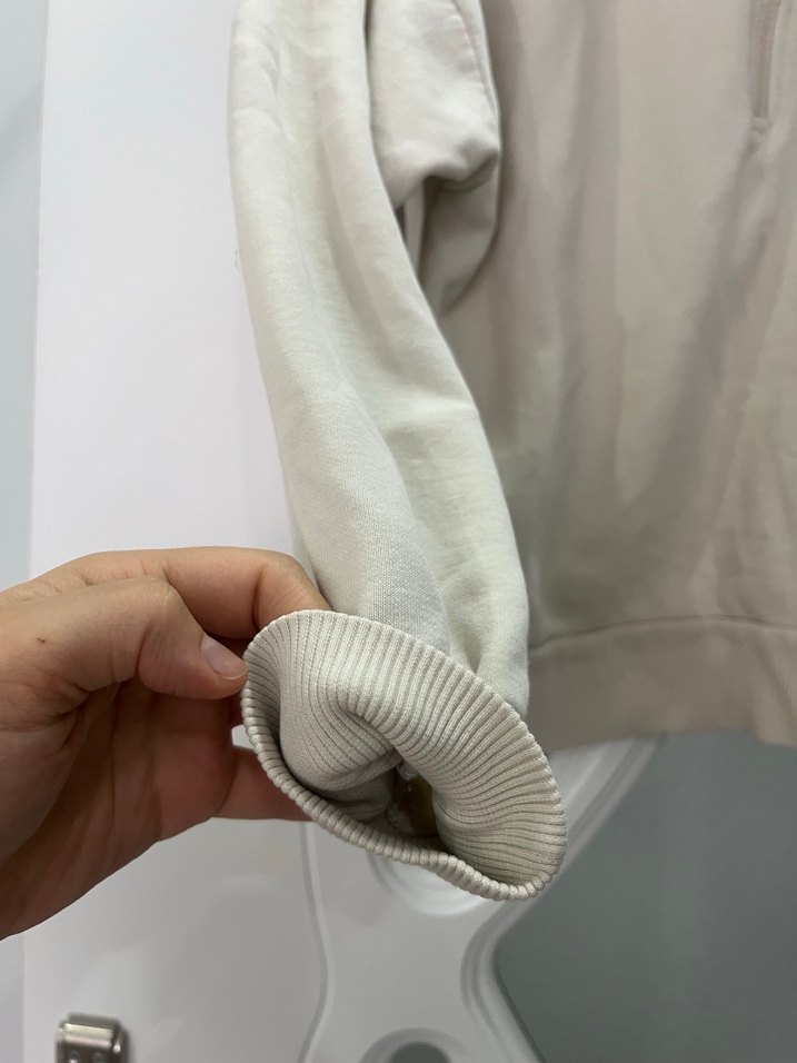 Bej Yarım Fermuarlı Yüksek Yakalı Sweatshirt - Görsel 3