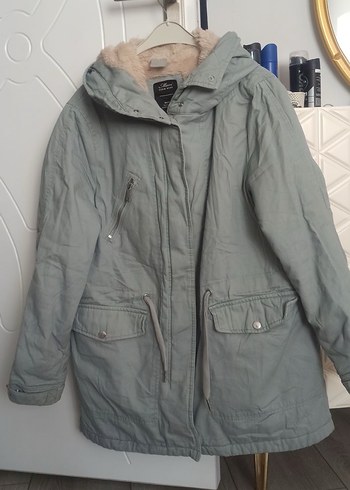 Peluş Detaylı Kadın Kışlık Ceket - Görsel 7