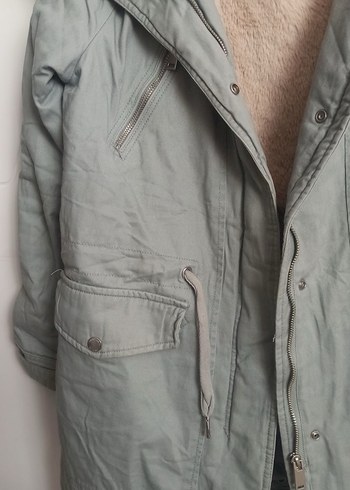 Peluş Detaylı Kadın Kışlık Ceket - Görsel 4