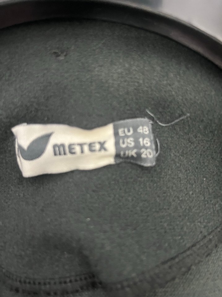 Kadın Siyah Uzun Kapitone Kaban - Görsel 3