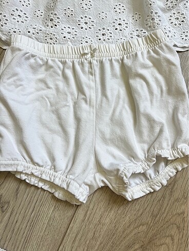 9-12 Ay Beden H&M bebek elbise şort takım