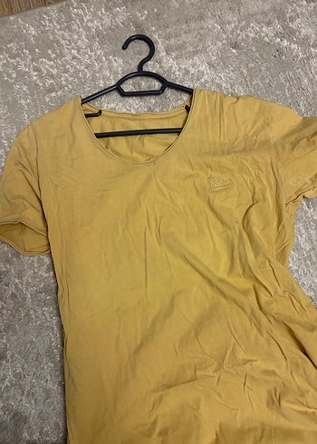 Sarı V Yaka Erkek Keten Tişört - Görsel 4