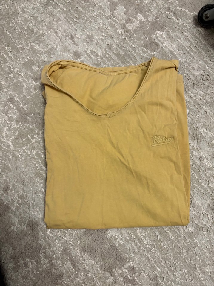 Sarı V Yaka Erkek Keten Tişört - Görsel 5