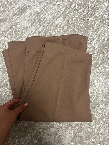Kadın bej ispanyol paça pantolon sıfır etiketli - Görsel 6