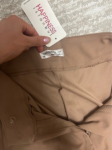 Kadın bej ispanyol paça pantolon sıfır etiketli - Görsel 7