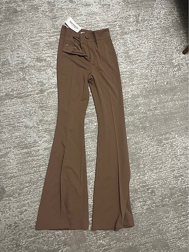 Kadın bej ispanyol paça pantolon sıfır etiketli - Görsel 10