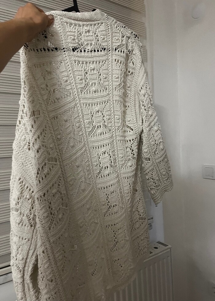 Beyaz kadın bikini üstü yazlık pareo hırka örgü model - Görsel 3