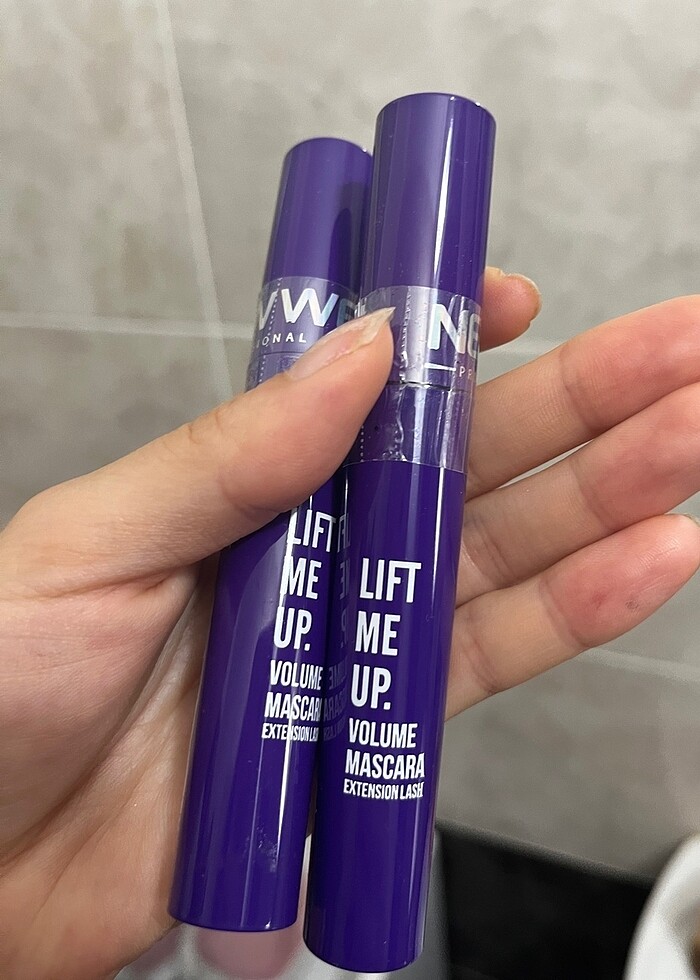 New well mascara rimel siyah sıfır ambalajlı iki adet - Görsel 4