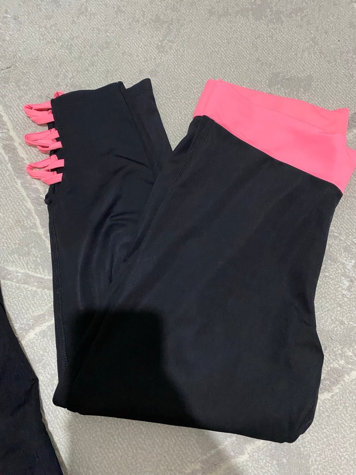 Pembe Detaylı Siyah Spor Takım - Görsel 2