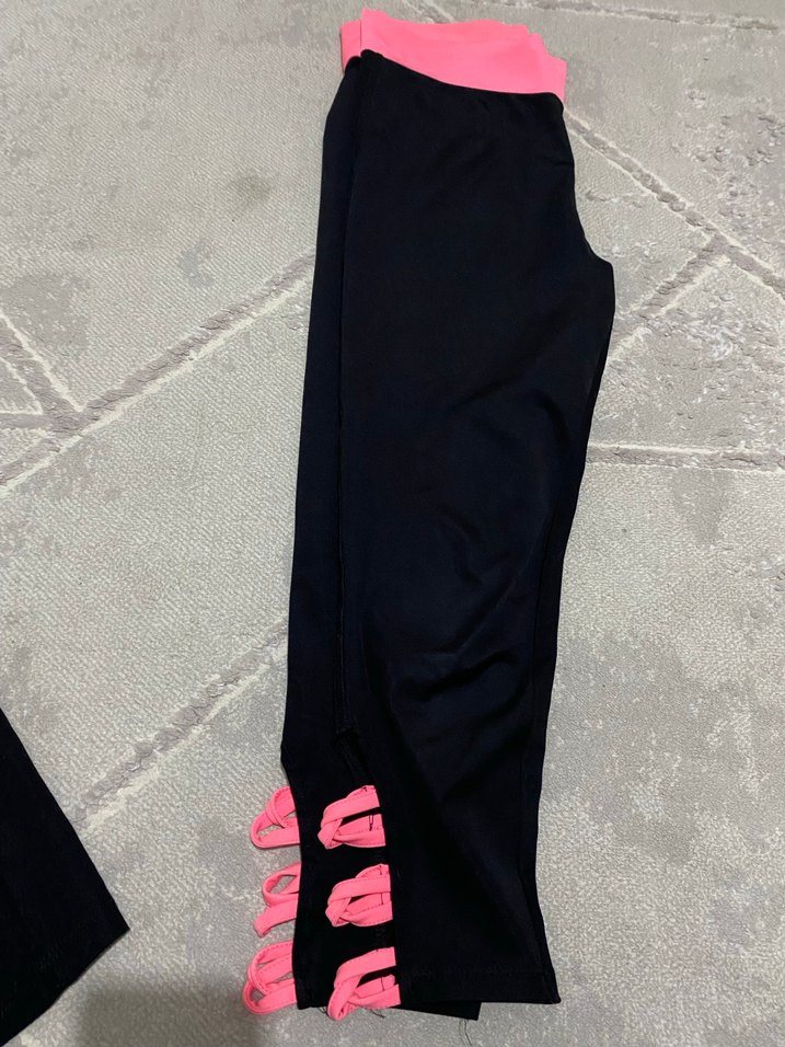 Pembe Detaylı Siyah Spor Takım - Görsel 3