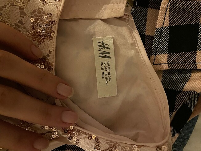 H&M payetli tütülü kız cocuk elbisesi