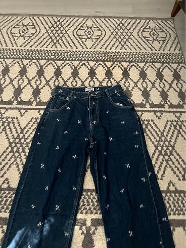 m Beden Pantalon