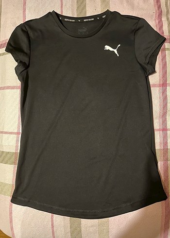 s Beden Puma Siyah Kadın Kısa Kollu Tişört