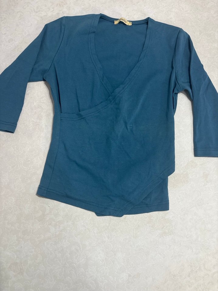 Mavi V Yaka , Uzun Kollu - Görsel 2