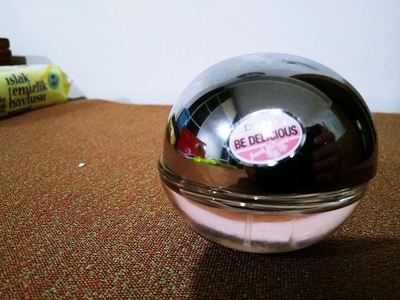 DKNY fresh blossom