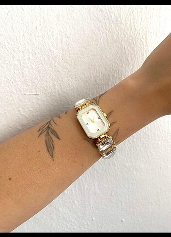 swarovski Swarovski Sekizgen Taşlı Saat