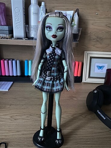 monster high basic frankie