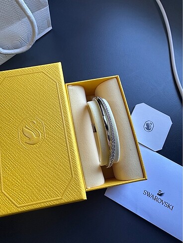 Swarovski bileklik