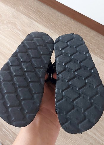 Tokalı Gri Kız Çocuk Terlik - Görsel 6