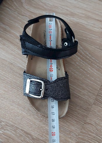 Tokalı Gri Kız Çocuk Terlik - Görsel 5