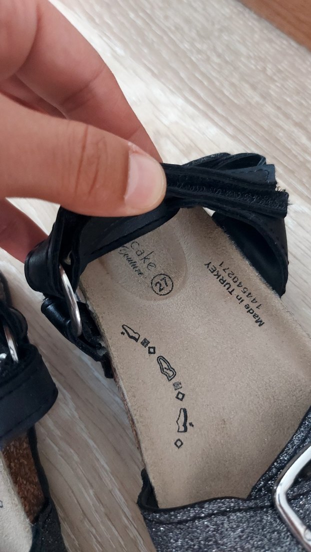 Tokalı Gri Kız Çocuk Terlik - Görsel 3