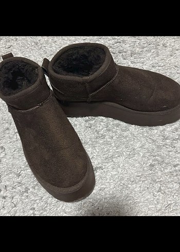 Kahverengi Süet Kürklü Kadın Dolgu Topuk Bot - Görsel 2