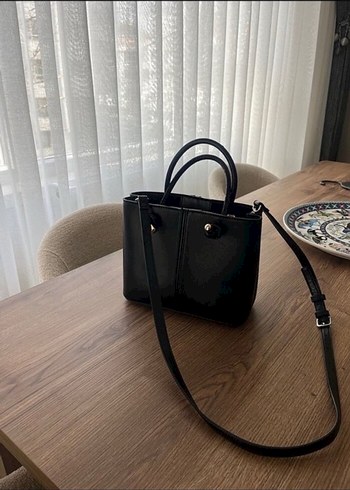 Zara Siyah Deri Kadın Çanta - Görsel 3