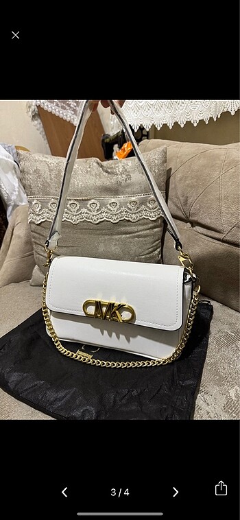  Beden beyaz Renk Michael kors çanta
