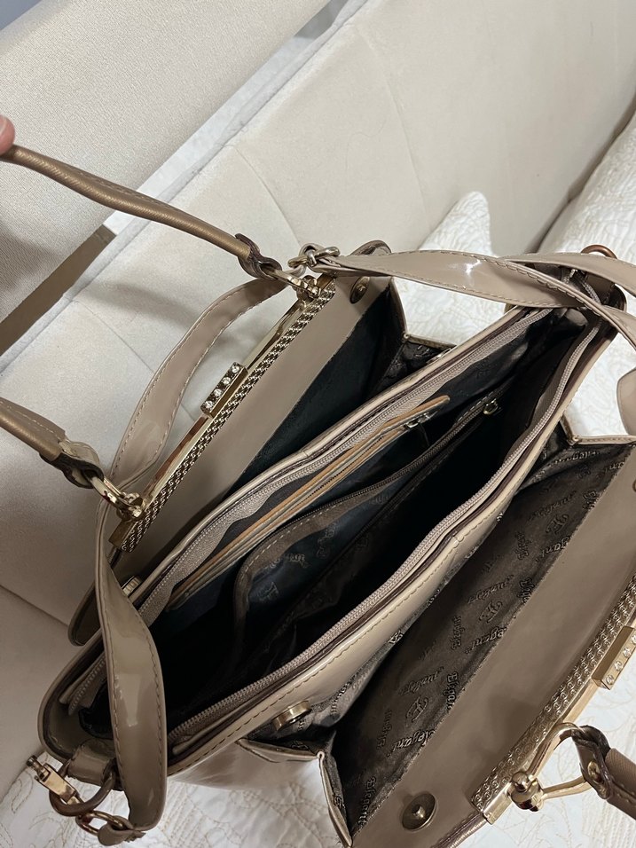 Elegant Bej Parlak Omuz & El Çantası  Az Kullanılmış / Şık Mode - Görsel 3