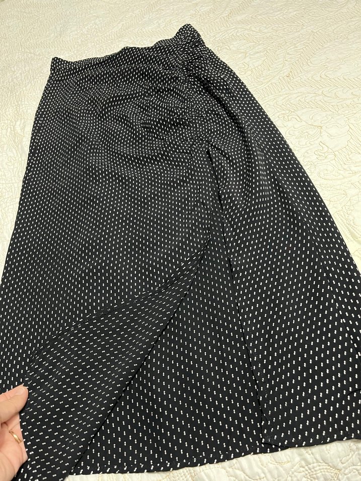 Puantiye Desenli Piliseli Midi Etek - Görsel 5