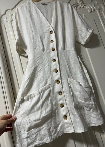 Düğmeli Beyaz Keten Midi Elbise - Görsel 2