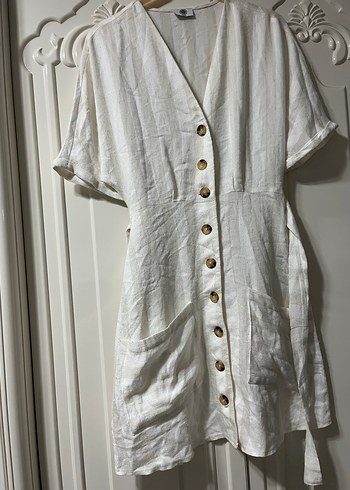 Düğmeli Beyaz Keten Midi Elbise - Görsel 4