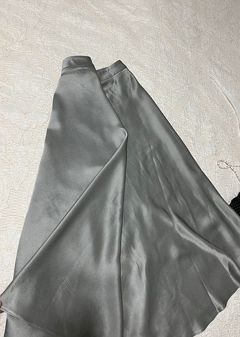 Network giyilmemiştir orjinal gri saten etek - Görsel 3
