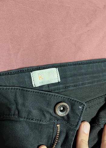 Kız Çocuk Gri Dar Kesim Denim Pantolon - Görsel 2