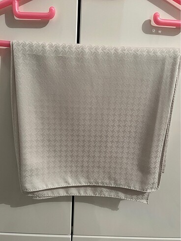  Beden Maviden scarf gümüş eşarp