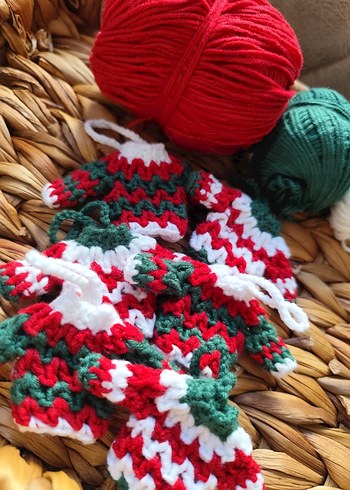 Beden kırmızı Renk amigurumi