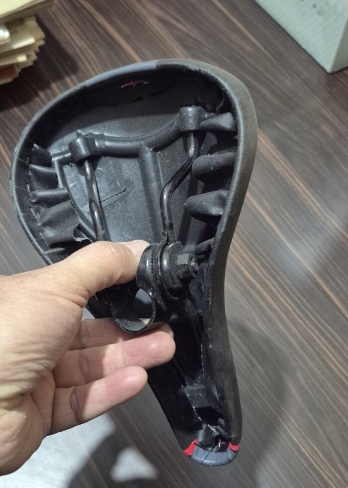 Bmx bisiklet koltugu - Görsel 3