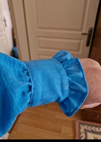 Zara Mavi Düğmeli Uzun Kollu Keten Gömlek