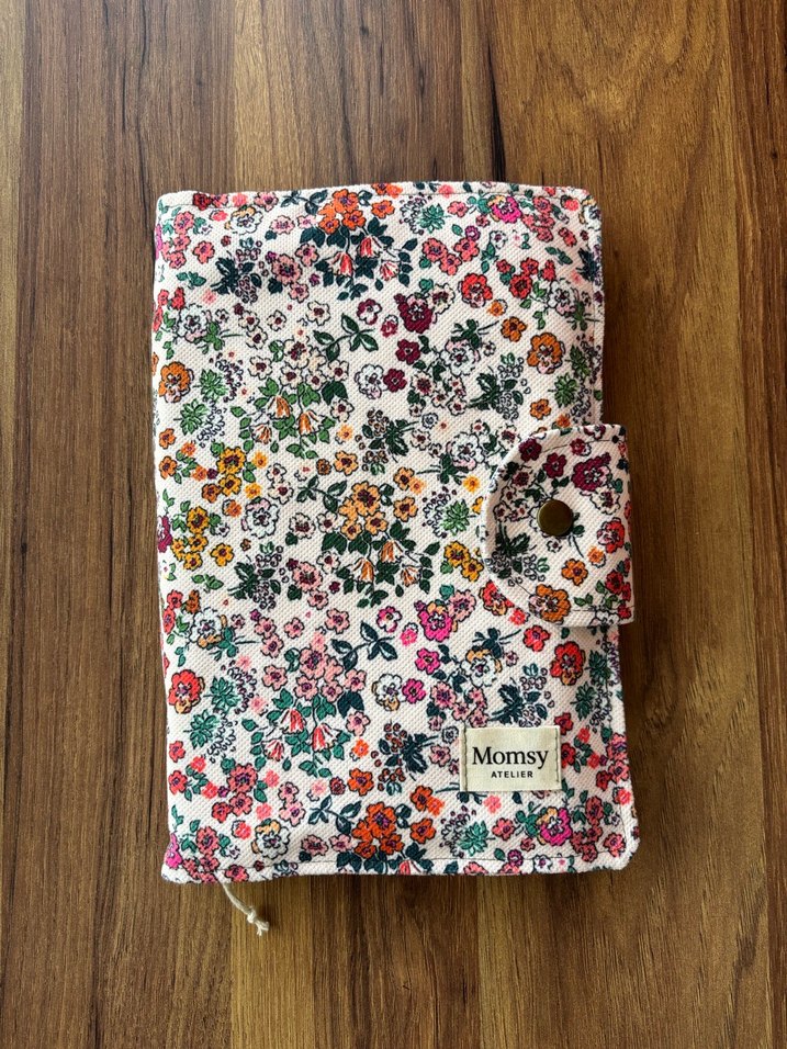 Fermuar Bölmeli Çiçek Desenli Kitap Kılıfı - Görsel 4