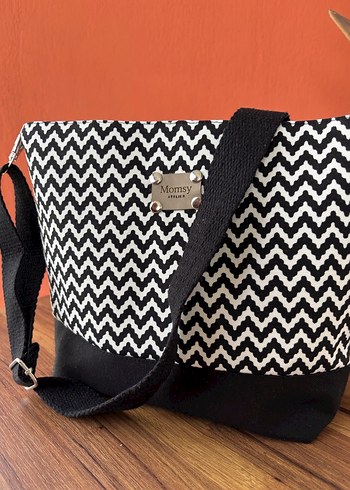 Zebra Desenli Siyah Kadın Çanta - Görsel 3