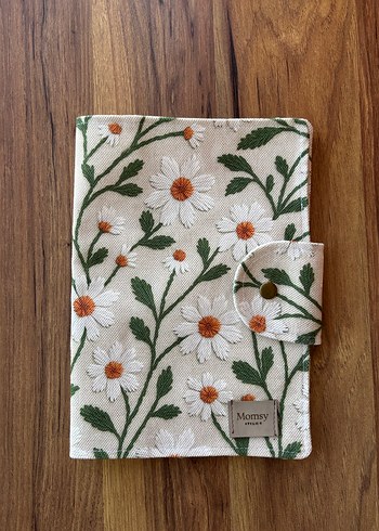 Fermuar Bölmeli Beyaz Papatya Desenli Kitap Kılıfı - Görsel 4