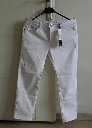 Stradivarius Beyaz Jean
