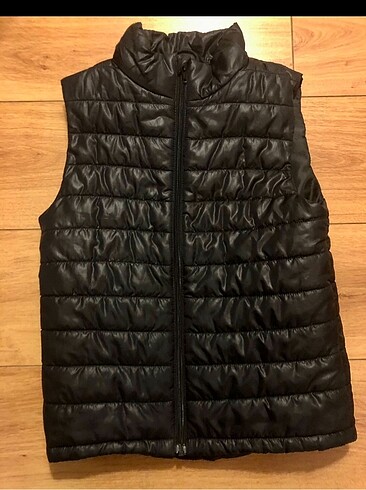 H&M marka erkek çocuk yelek