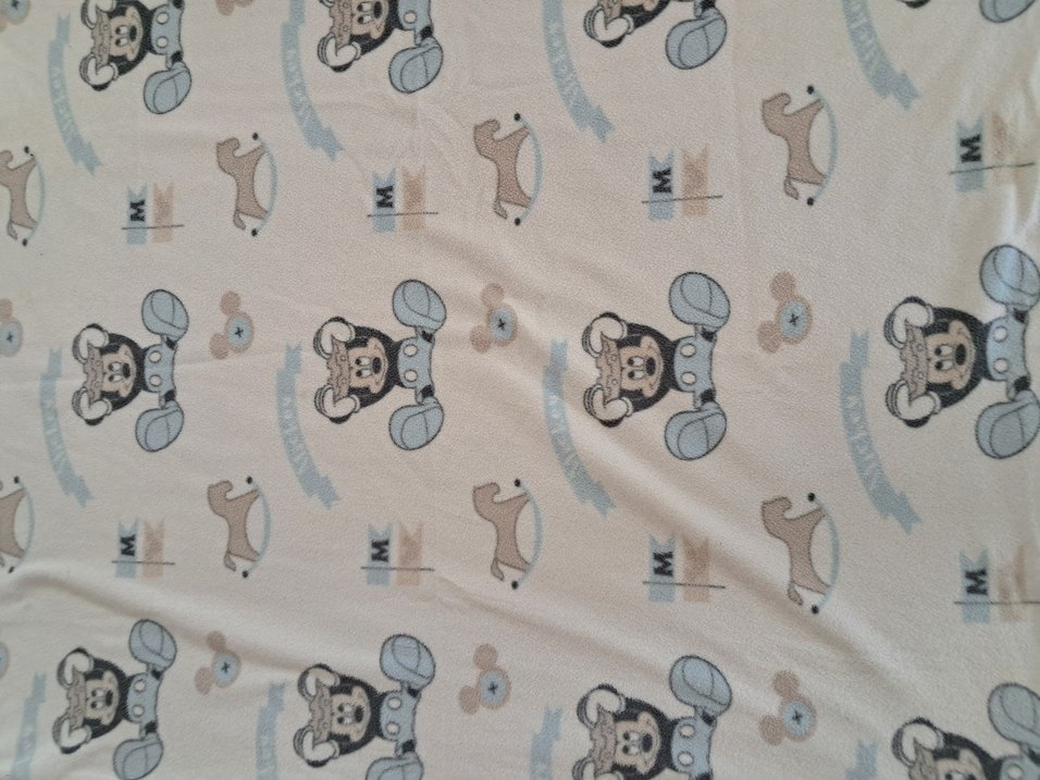 Beyaz Baskılı Çocuk Battaniyesi - Görsel 3